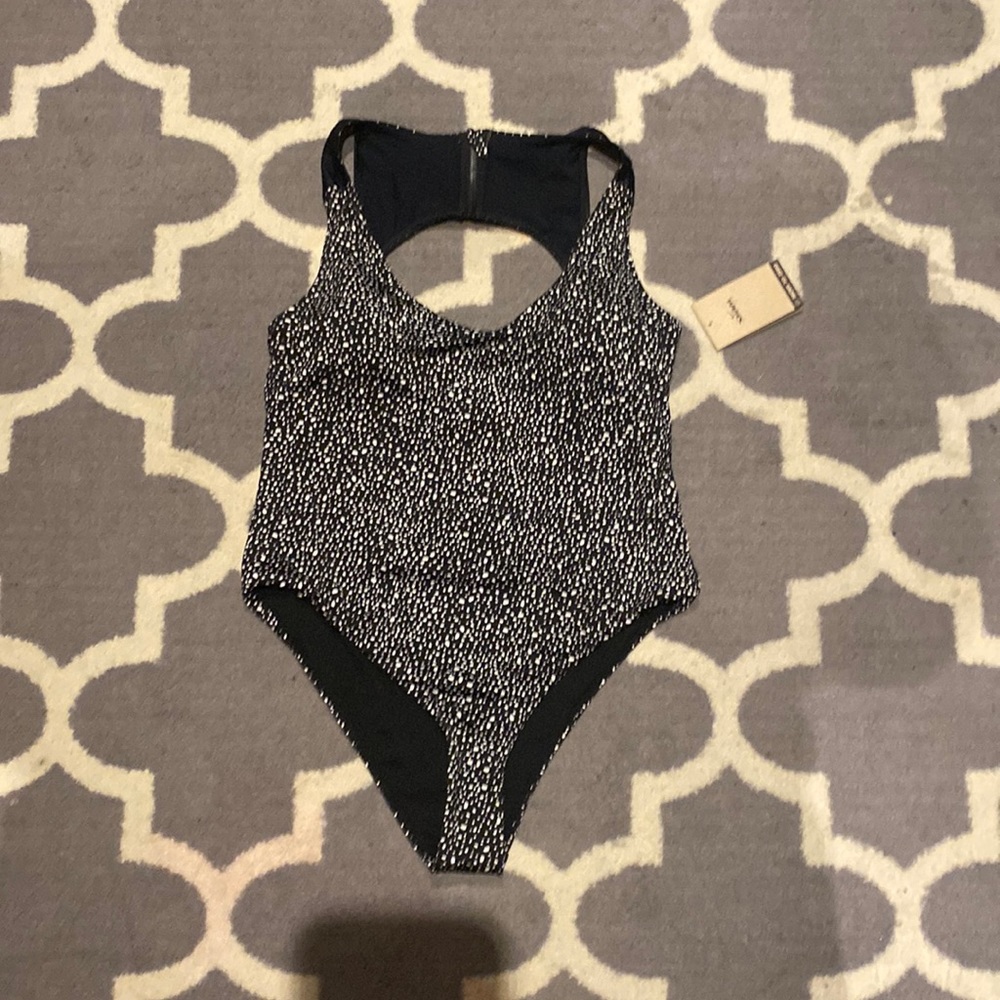 Brand New Nike One Piece Swimsuit
